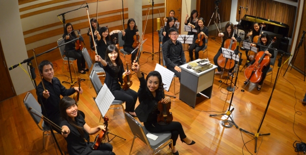 SOOS (Strings Of Orchestra Surabaya)